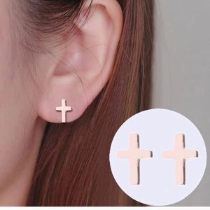 Gold cross stud earrings! Brand new.